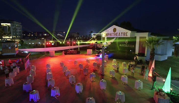 Euphoria Palm Beach Resort