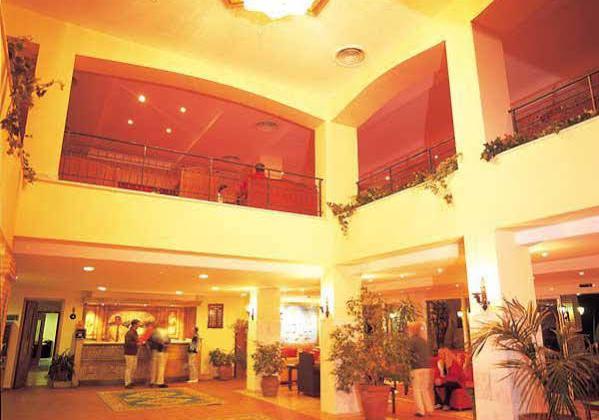 Jeans Club Hotels Festival