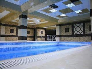 Premier Deluxe Hotel and Spa