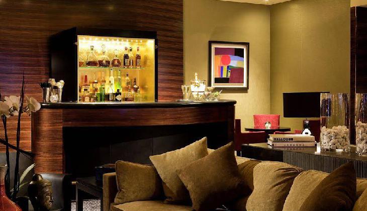 هتل وارویک شانزه لیزه