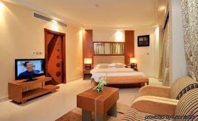 Pearl Park Inn Deluxe Hotel Apartments