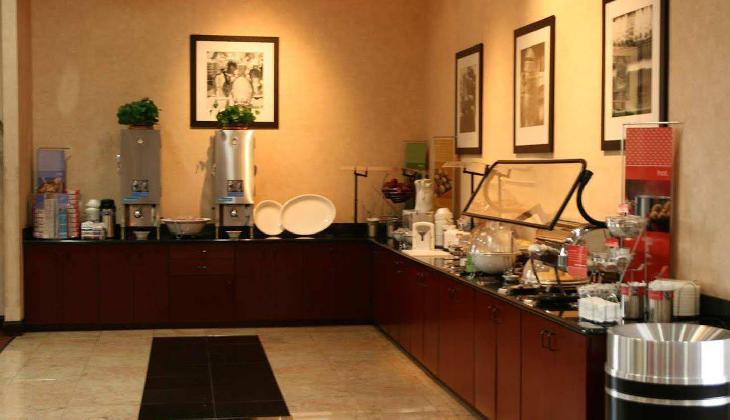 Hampton Inn Orlando/Florida Mall