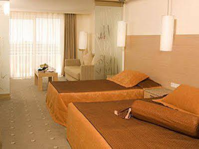 هتل سی لایت ریزورت کوش آداسی