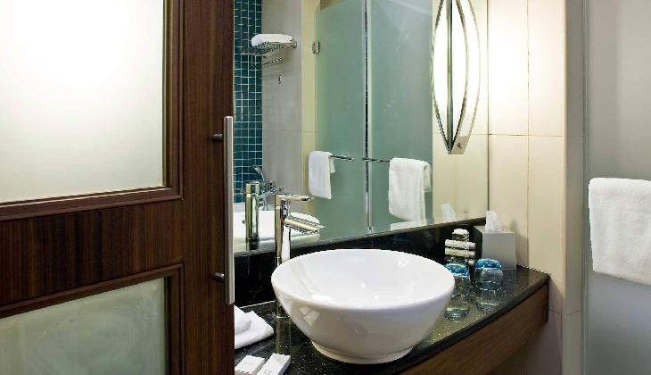 هتل نووتل دیره سیتی سنتر