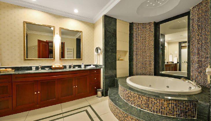 Karinna Hotel Convention & Spa