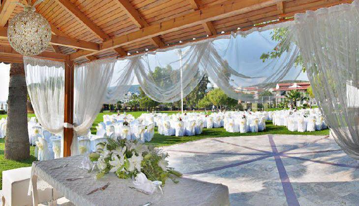 Batihan Beach Resort & Spa