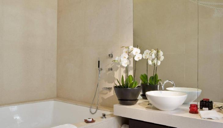 Buddha-Bar Hotel Budapest Klotild Palace