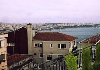 Taksim Ultra Vip Apartments