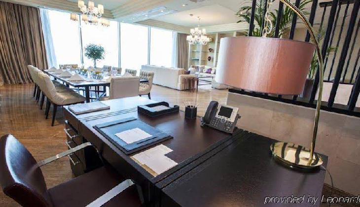 هتل ریکسوس پالم جمیرا