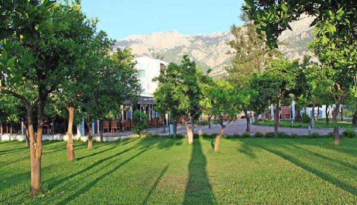 Batont Garden Resort Hotel