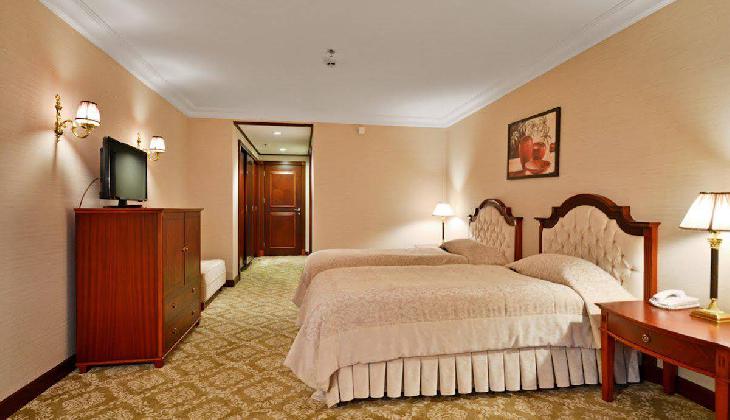 Karinna Hotel Convention & Spa