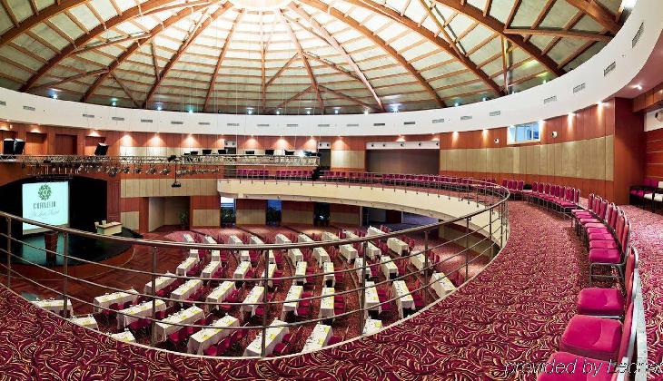 Cornelia De Luxe Resort