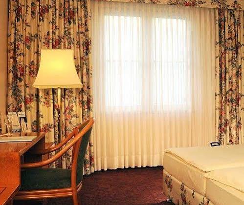 Centro Hotel Residence