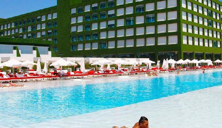 هتل آدم و حوا