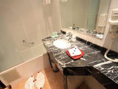 Atlas Rif Front Beach Tanger Hotel