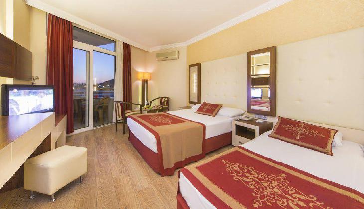 Beach Club Doganay Hotel