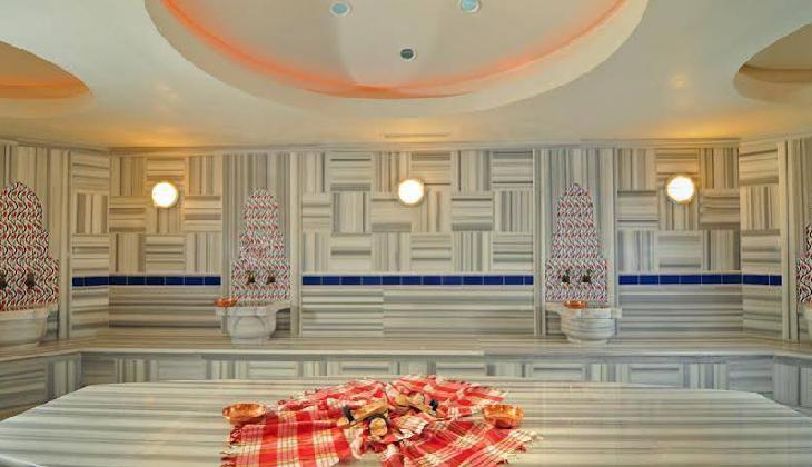 Doubletree By Hilton Hotel Van