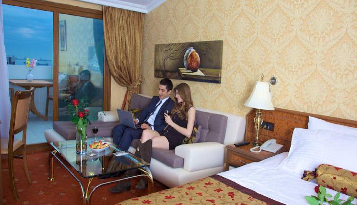 هتل گرند هیلاریوم