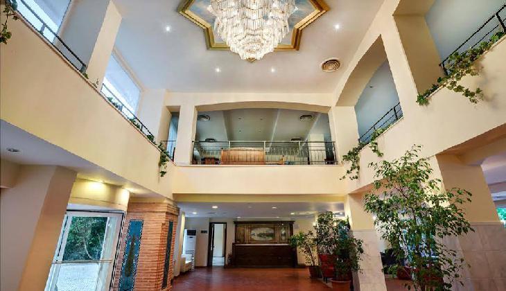 Jeans Club Hotels Festival