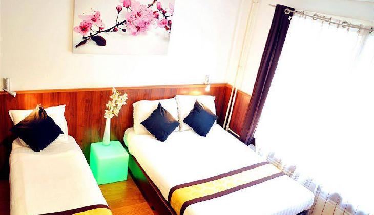 Budget Hotel Flipper