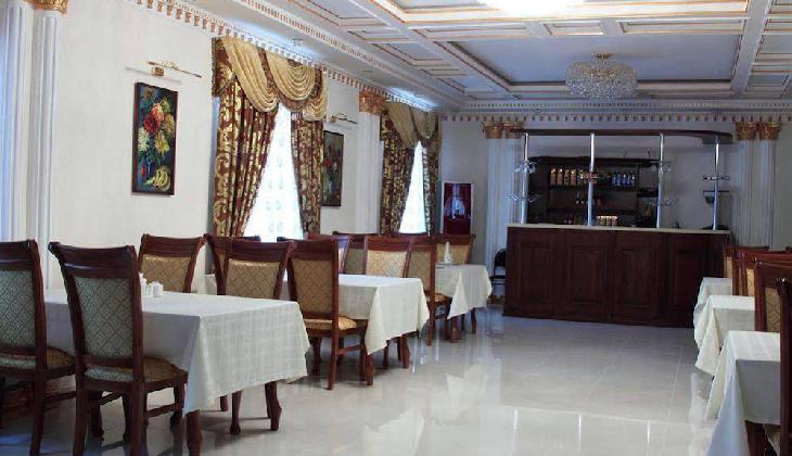 Grand Nur Hotel
