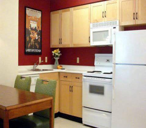 Lakeview Signature Inn - Calgary