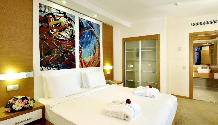 Alkoclar Adakule Hotel