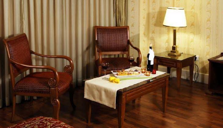 هتل مترو پارک تکسیم