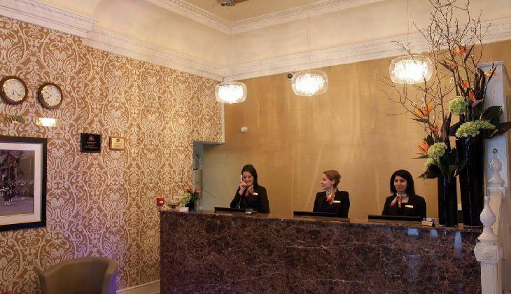 Park Grand Paddington Court