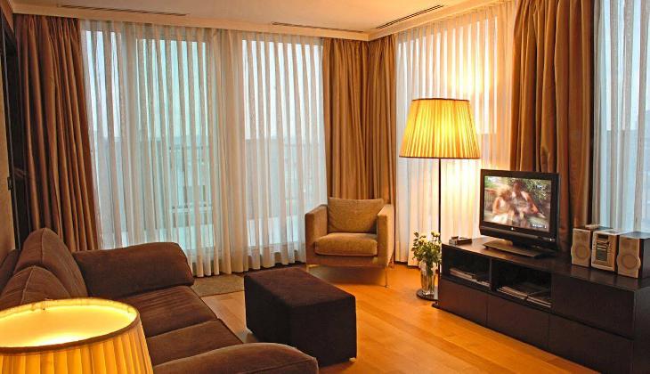 Bentley Hotel by Molton