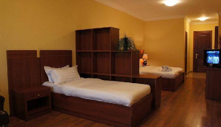 هتل گلدن پالاس