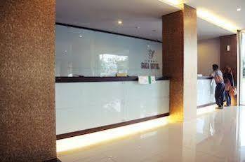 Sofyan Hotel Saka Medan