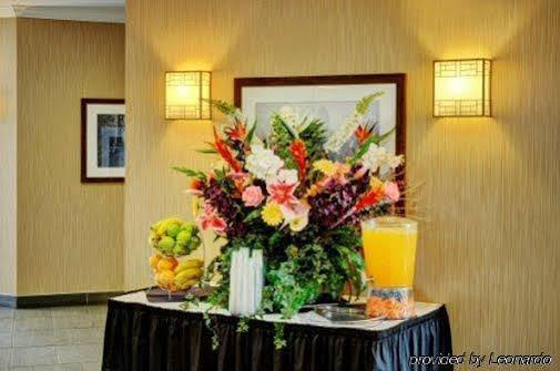 Lakeview Signature Inn - Calgary