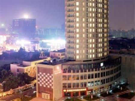 Ramada Shanghai Wujiaochang
