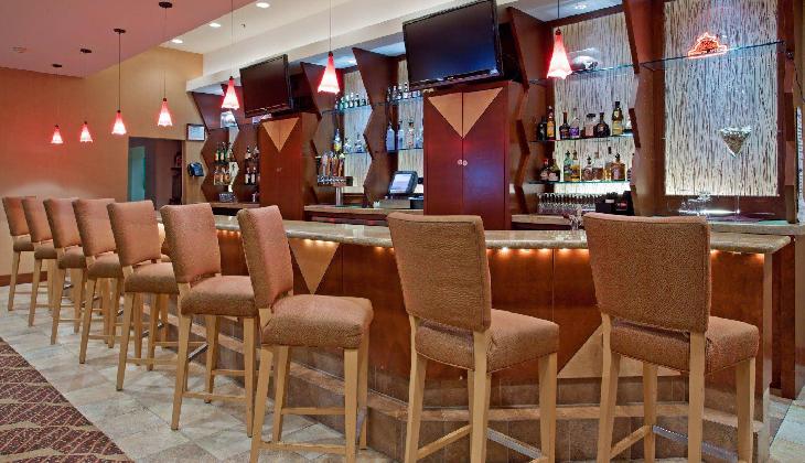 Crowne Plaza Hotel Houston River Oaks