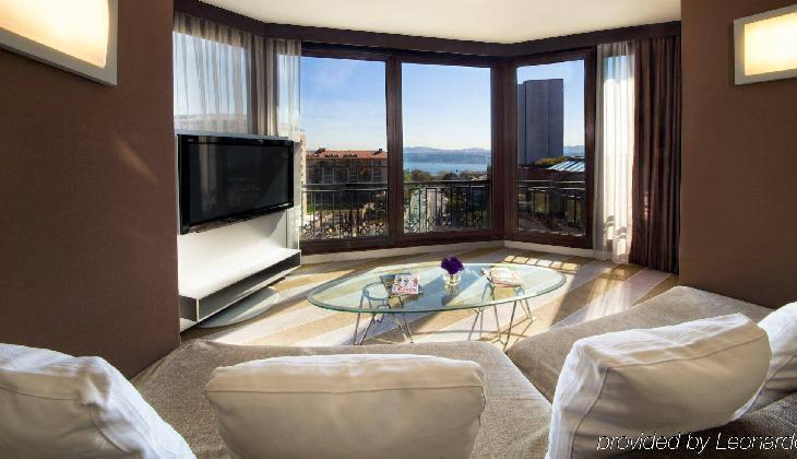 هتل پوینت تکسیم