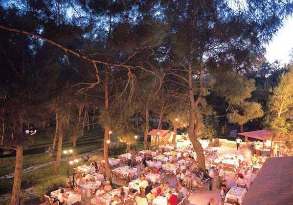 Jeans Club Hotels Festival