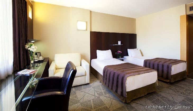 هتل پوینت تکسیم