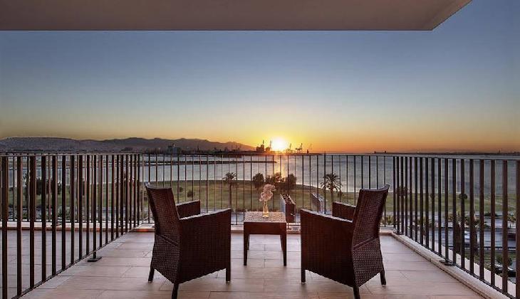 Hilton Garden Inn Izmir Bayrakli
