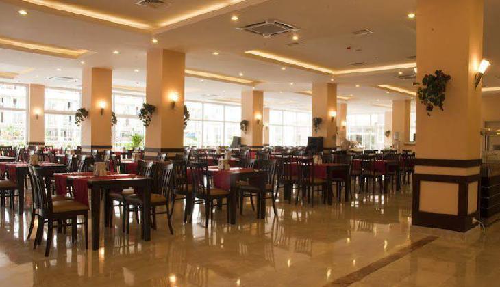 Novia White Lilyum Hotel