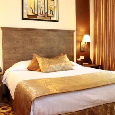 هتل امپریال پالاس