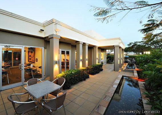 Comfort Inn & Suites Northgate Airport Motel