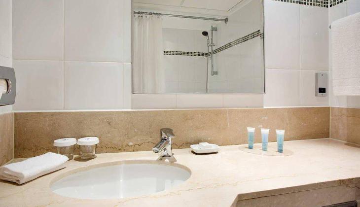 Hilton London Kensington Hotel