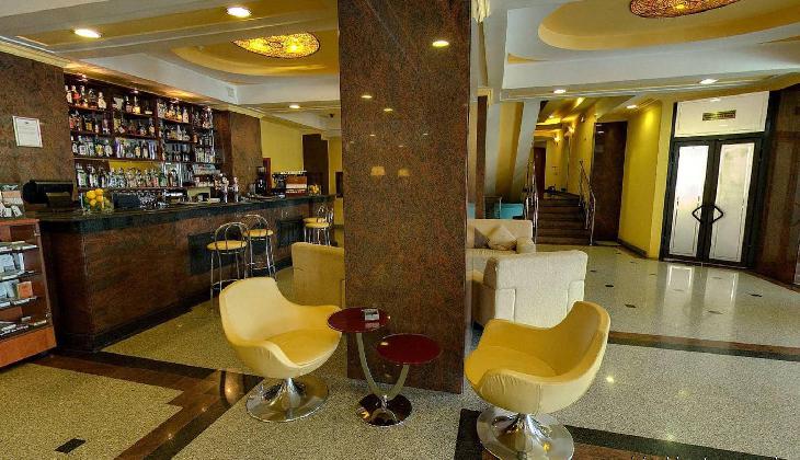 Crystal Palace Hotel