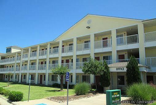 Crossland Economy Studios - Dallas - Irving