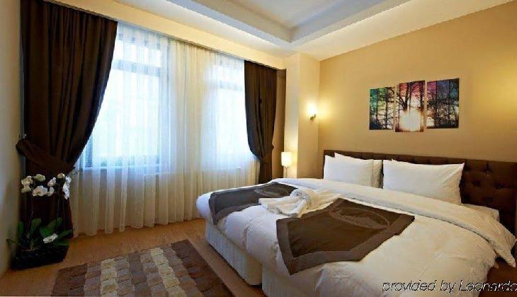 Taksim Plussuite Hotel
