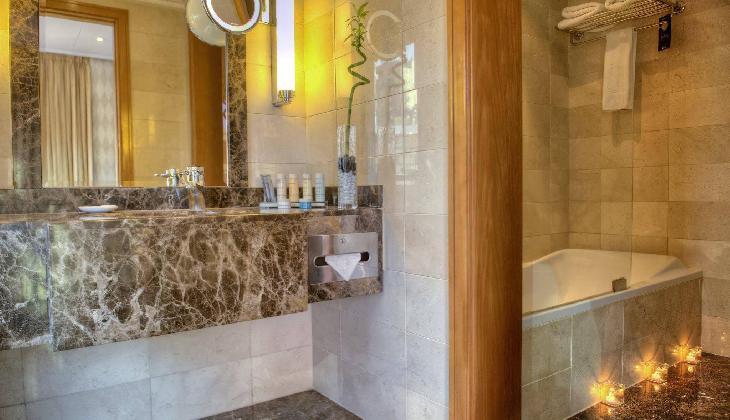 Radisson Blu Martinez Beirut