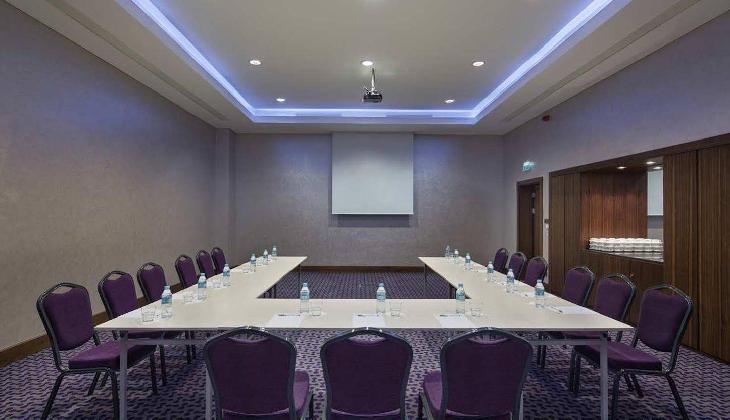 Hampton by Hilton Istanbul Kayasehir