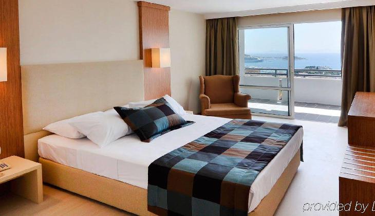 هتل سیتی هیل کوش آداسی