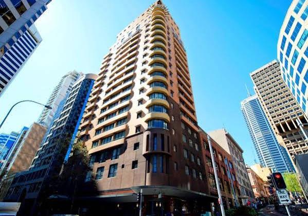 Seasons Harbour Plaza